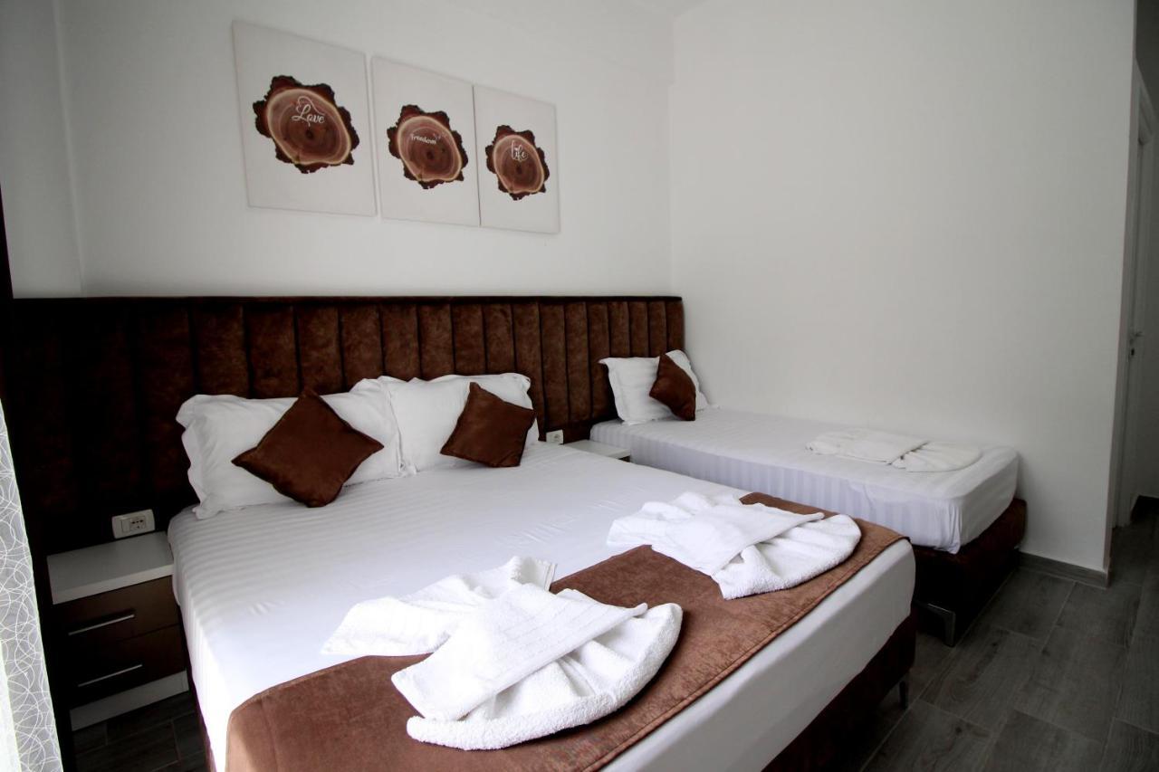 Hotel Vila Kapllani Saranda Extérieur photo