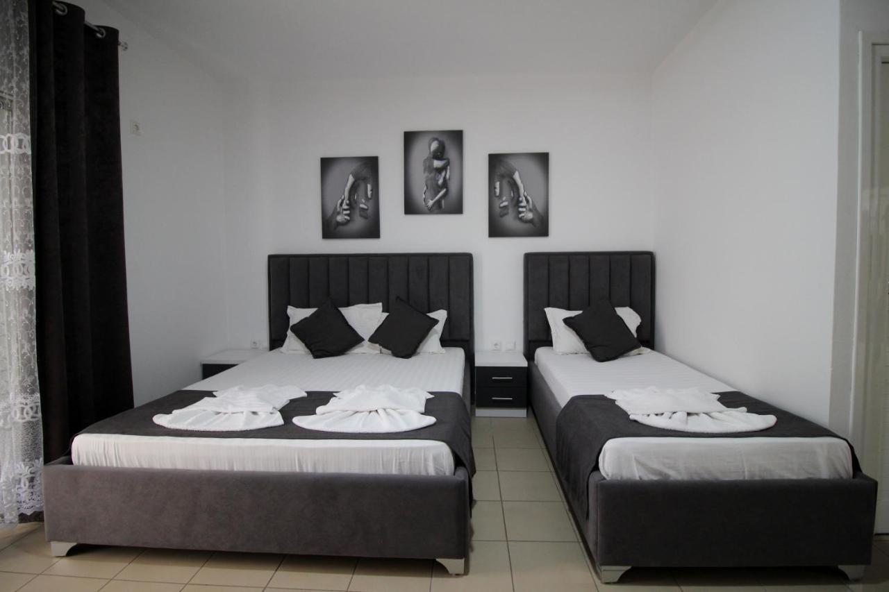 Hotel Vila Kapllani Saranda Extérieur photo
