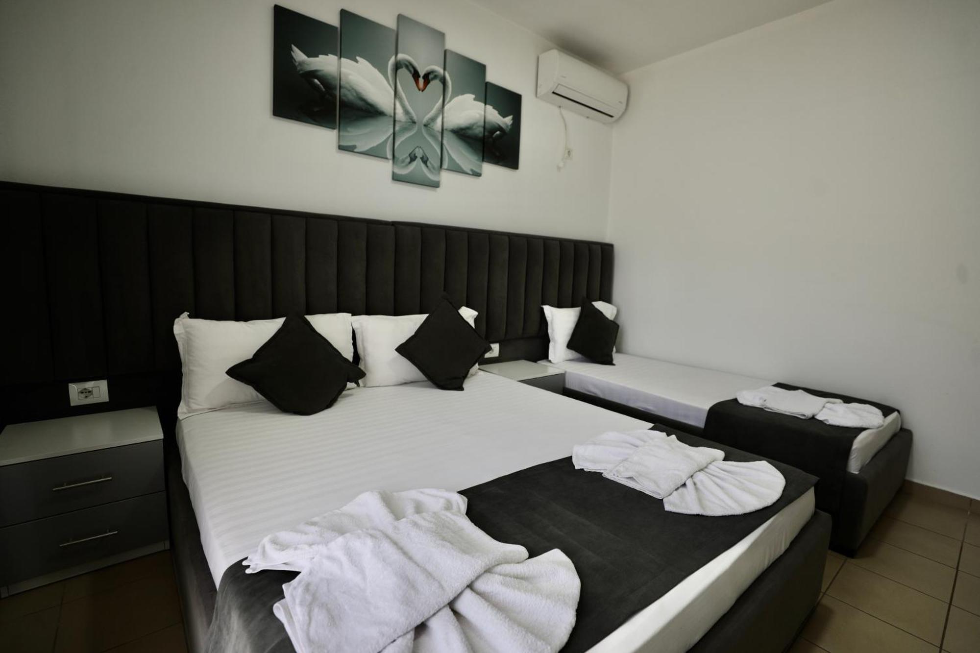 Hotel Vila Kapllani Saranda Extérieur photo